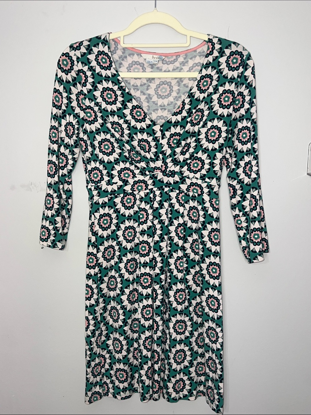 Boden Kaleidoscope Lightweight Drape Stretchy Floral Wrap-Style Midi Dress